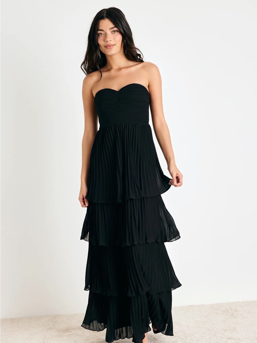 Lulu's Black Strapless Tiered Maxi Dress NWT